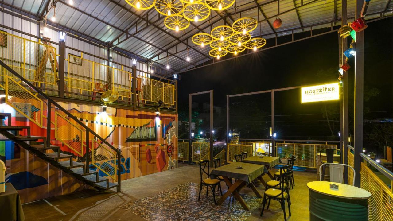 Boxtel Lonavala Bagian luar foto