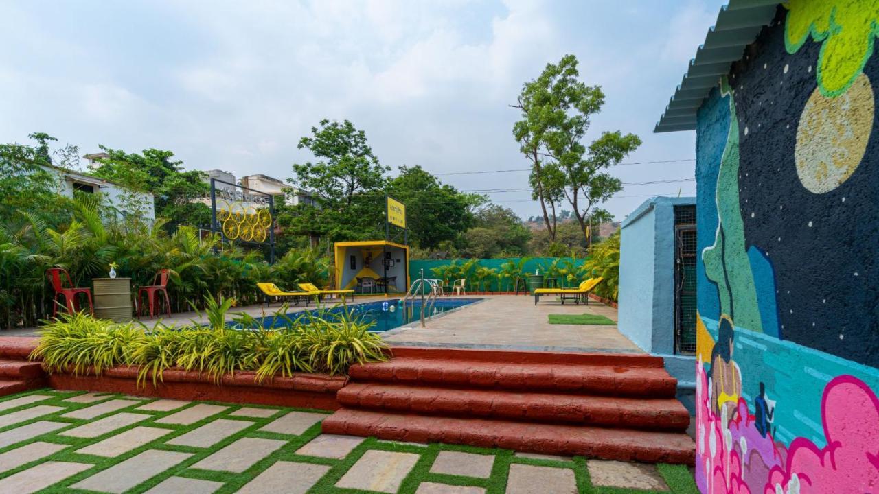 Boxtel Lonavala Bagian luar foto