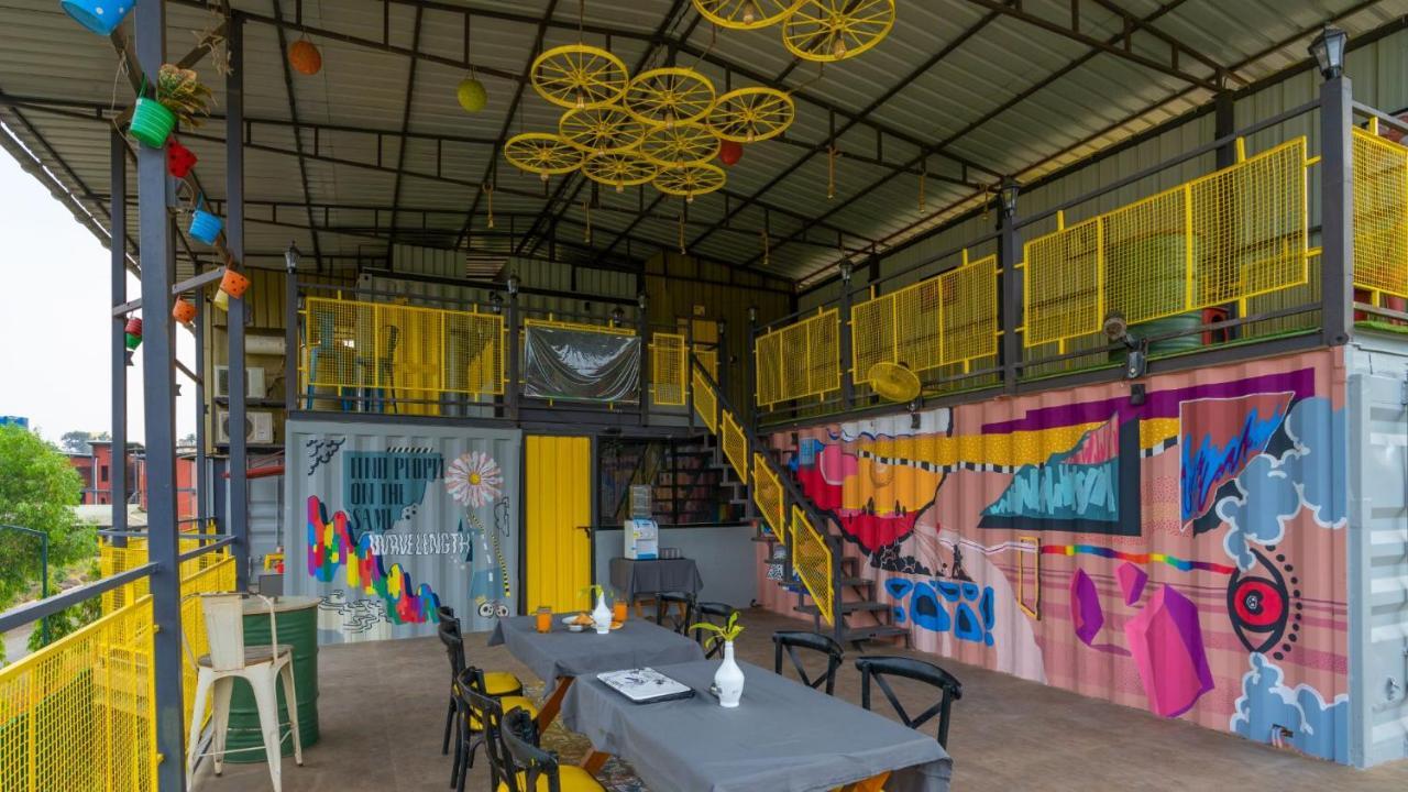 Boxtel Lonavala Bagian luar foto